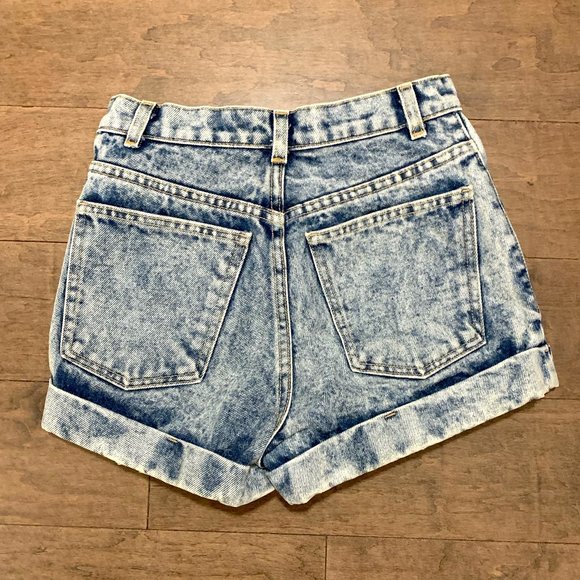 American Apparel Acid Wash High-Waist Jean Cuff Short - Picture 4 of 9